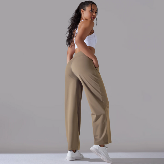 PureMotion Relaxed Pants