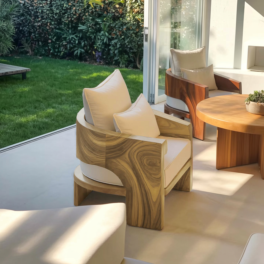 Curved Outdoor Wood Lounge Chair For Patio Or Balcony