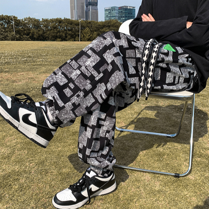 Pixel Maze Joggers